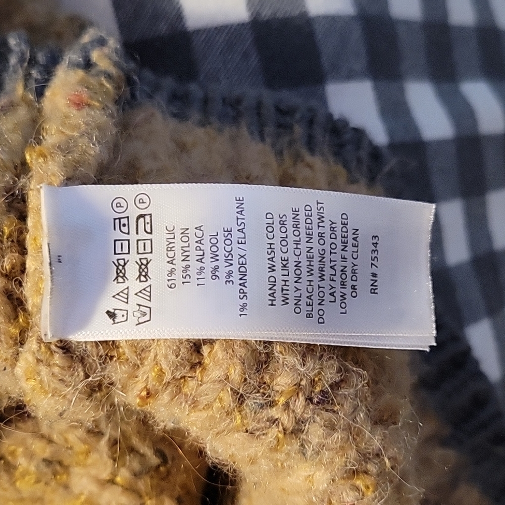 Cynthia Rowley Cardigan - Picture 7 of 7
